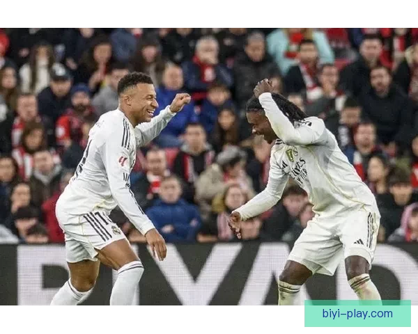 皇马1-2遭绝杀龙赛罗怒批姆巴佩卡马文加称该清洗半支球队