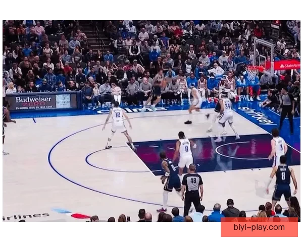 克莱一赛季命中174记三分超小哈达威 刷新独行侠替补三分纪录