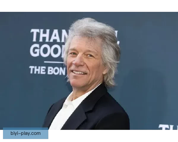 摇滚巨星邦·乔维亮相迈阿密大师赛与萨芬卢布丰塞卡亲切合影交流